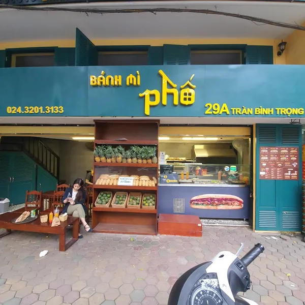 Bánh mì Phố