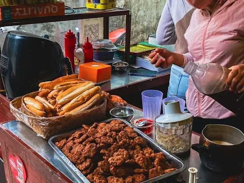 Bánh Mì Bà Nghị