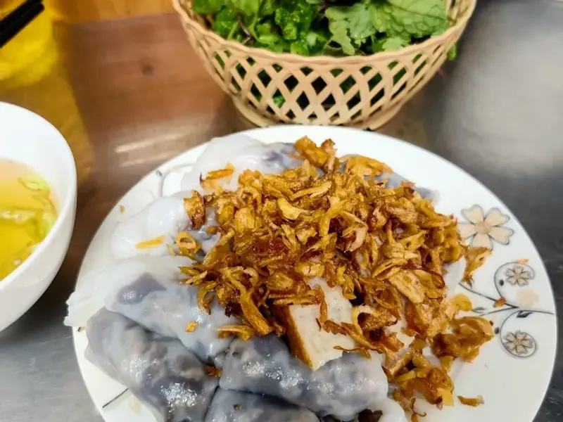 Bánh cuốn nóng 40 hàng tre