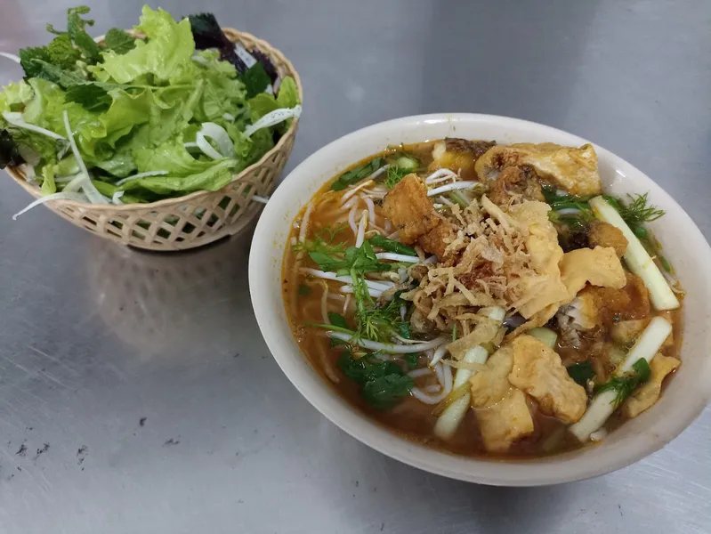 BÚN CÁ CÔ TUYẾT