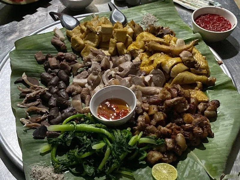 Thế Giới Hải Sản - Seafood World - 75A Trần Hưng Đạo