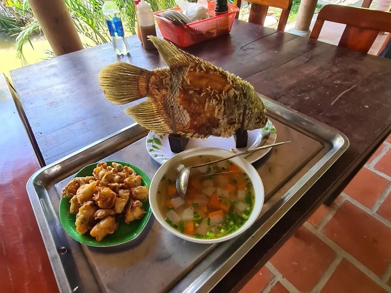 Nhà Hàng Xứ Dừa