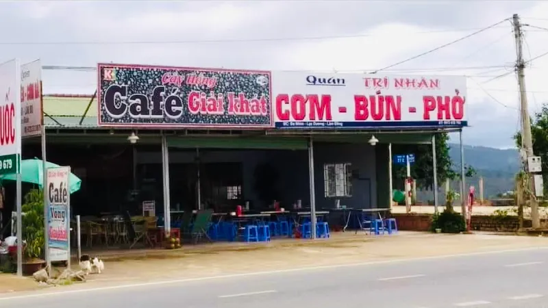 Quán cơm gia đình Trí Nhân