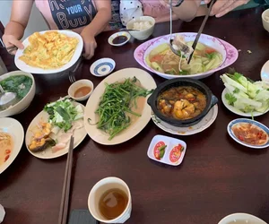 quán ăn trưa tại Đức Trọng Lâm Đồng