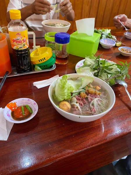 Tiệm Phở Ngọc Hạnh