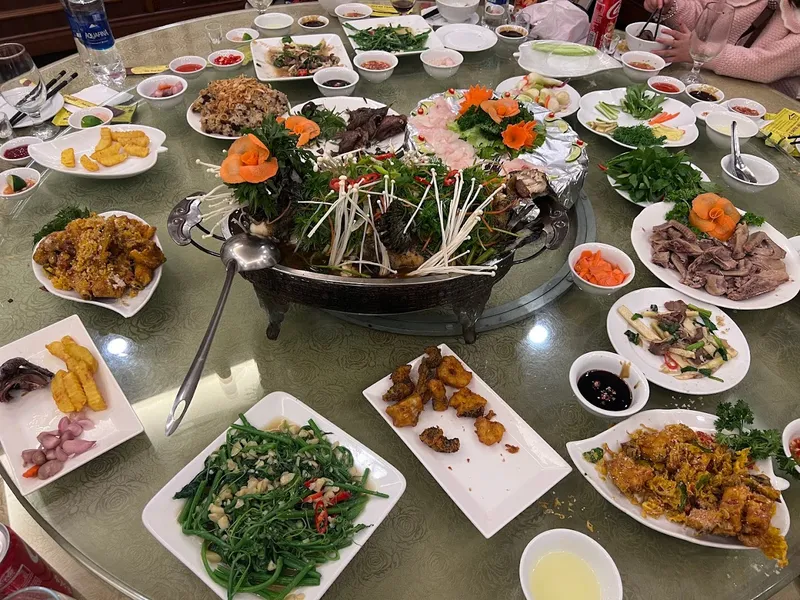 Quynh Trang Restaurant