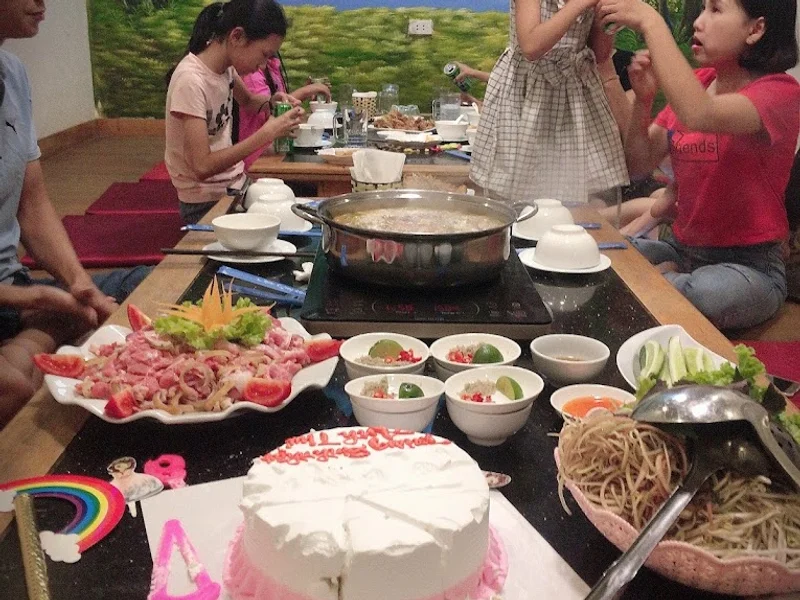 Moon Restaurant BBQ Thị trấn Gôi