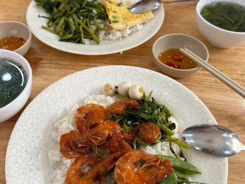 Quán cơm Bếp Thảo bình dân ngon sạch giá cả hợp lý