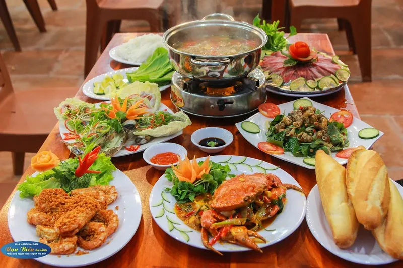 Biển Rạng Sơn Trà