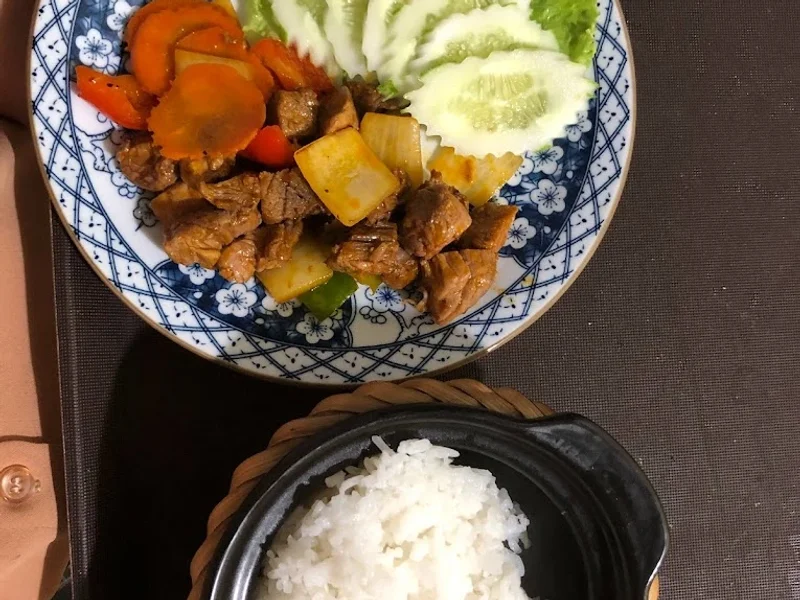 MẸT Vietnamese Restaurant & Vegetarian Met 2