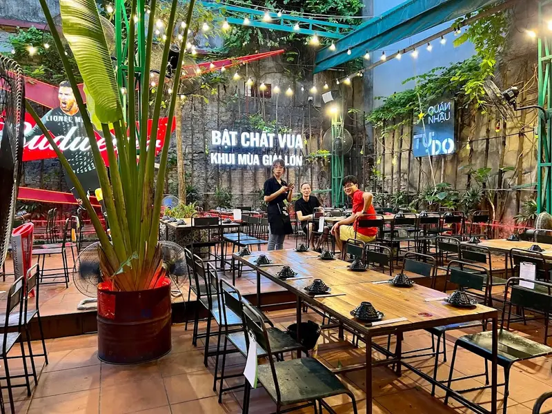 Quán Nhậu Tự Do Mega Grand World