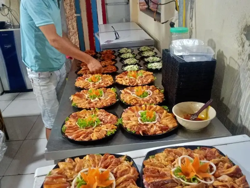 Lẩu & Nướng Tình Quán