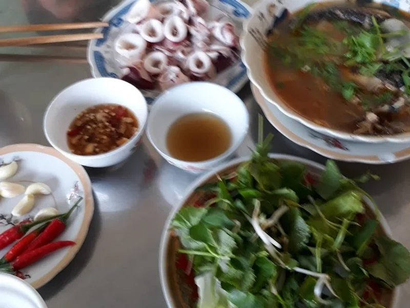 Quán Cơm Kim Liên