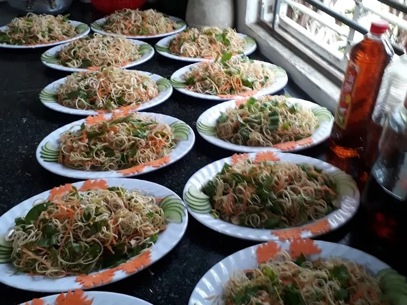 Nhà Hàng Không Gian Xanh