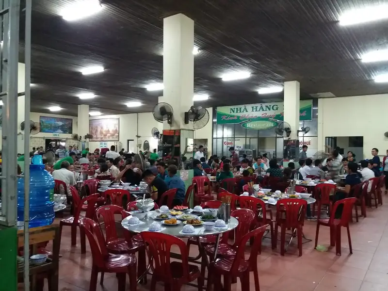 Nhà Hàng 27