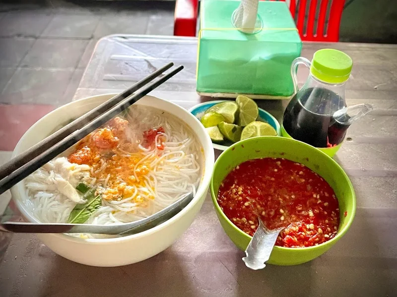 Bún cá 61 Bạch Đằng