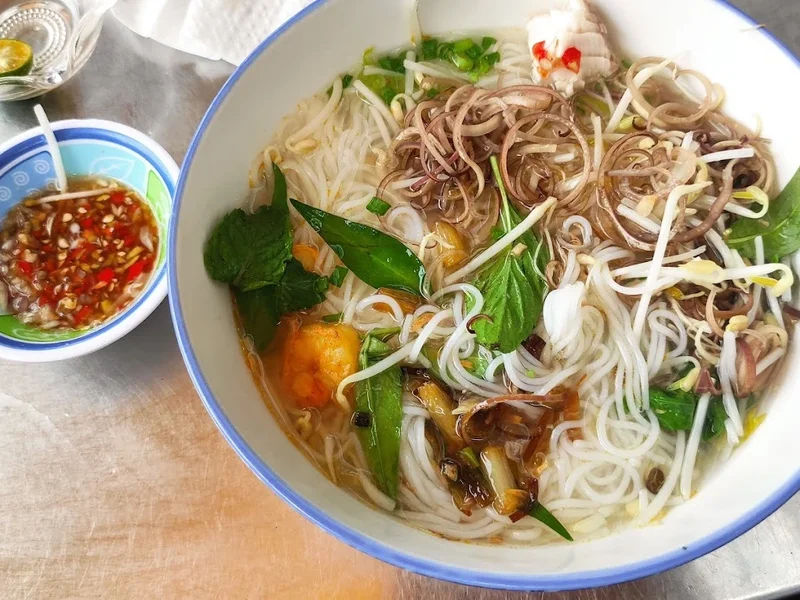 Bún Cá Diệm Văn