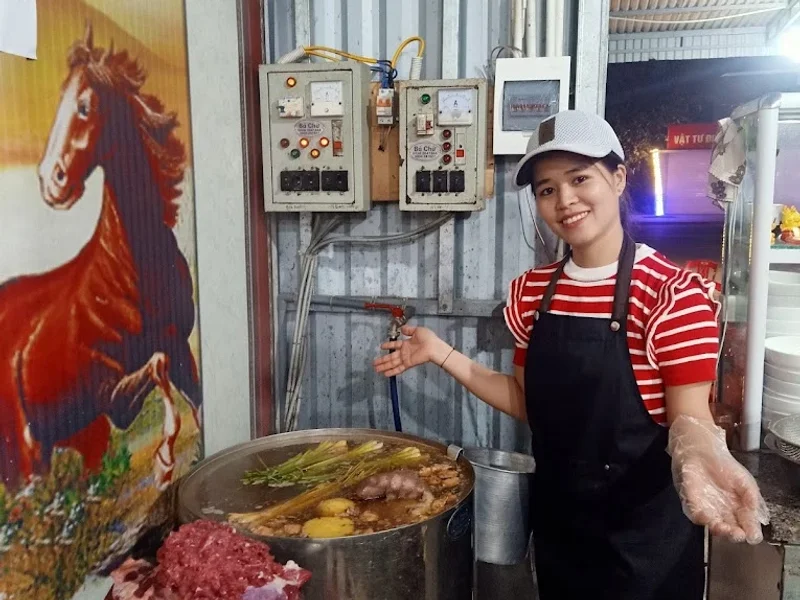 Bún bò Huế - Nơ Nơ