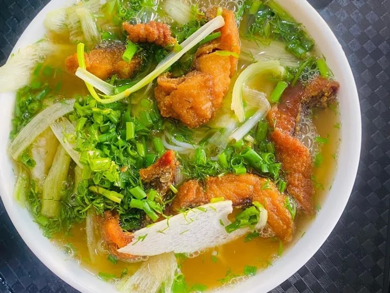 Bún cá cay hải phòng