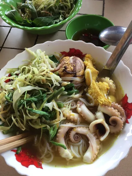 Bún cá Vân