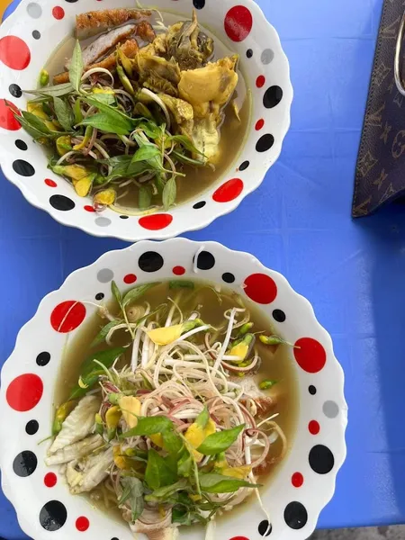 Bún cá Diêu Bông