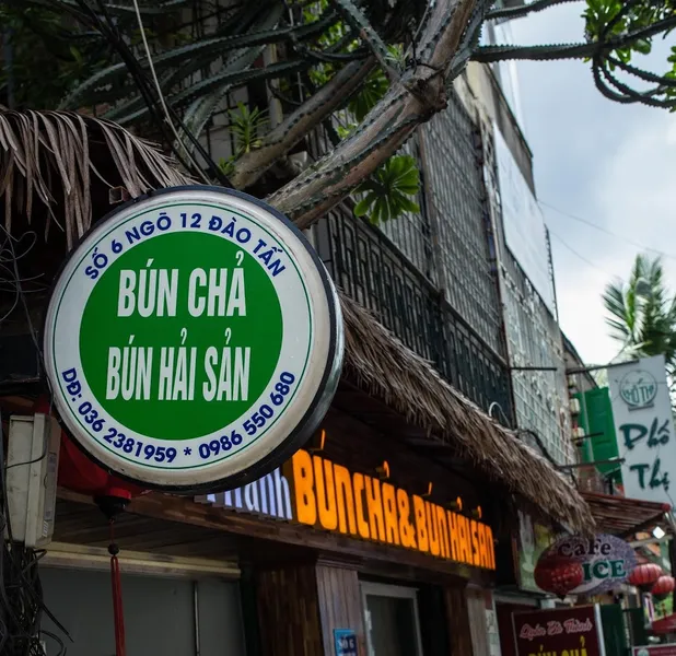 Bà Thành - Bún chả & Bún Hải Sản