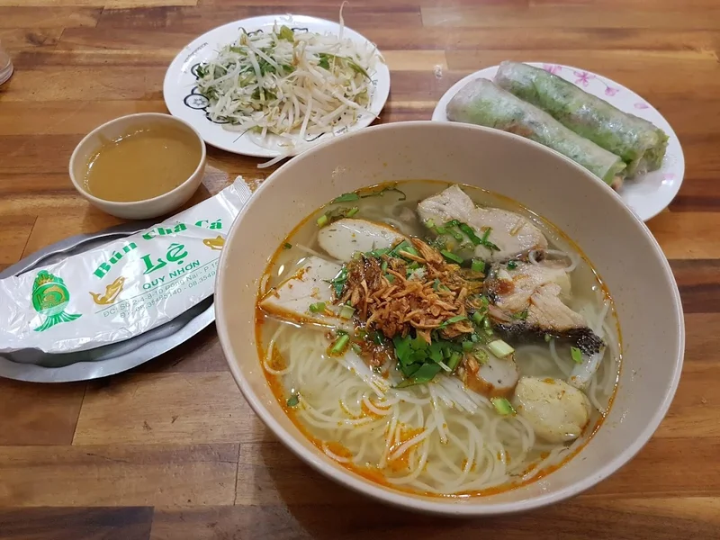Bún chả cá Lệ Quy Nhơn