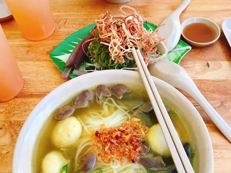 Bún cá lóc Phan Lê