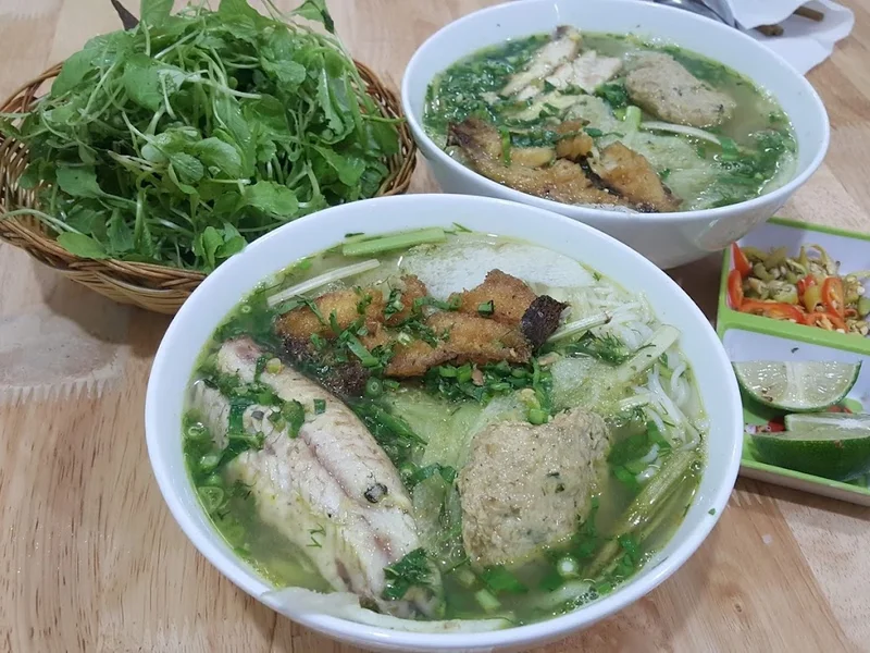 Bún cá rô đồng Hoàng Cúc