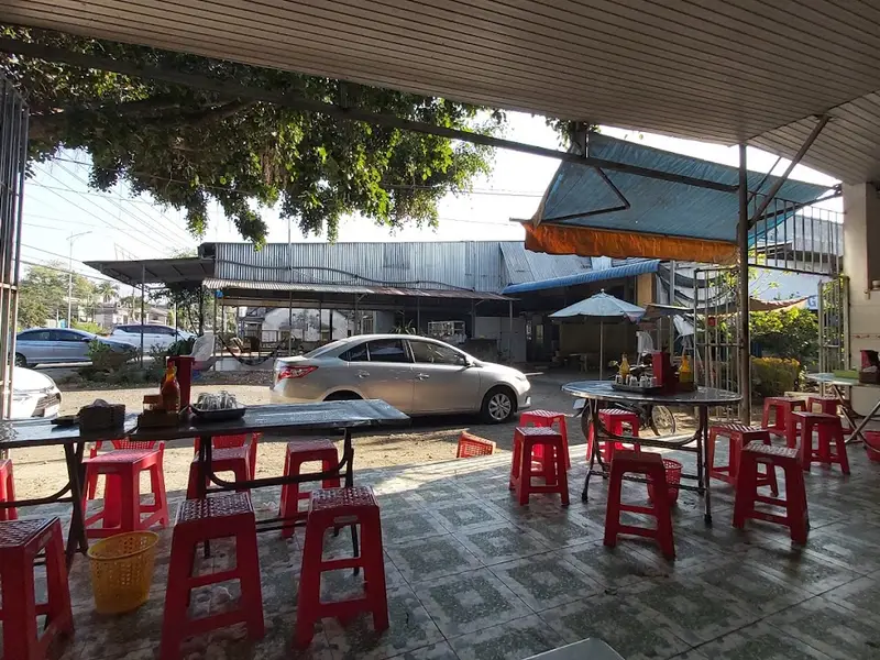 PHỞ-CƠM NIÊU-HỒNG NHUNG