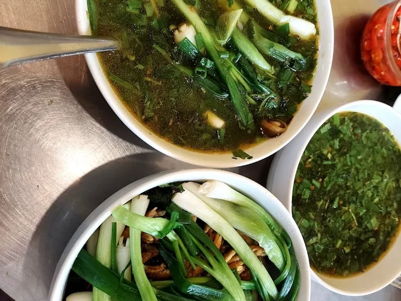 Quán Ăn Tô Hải