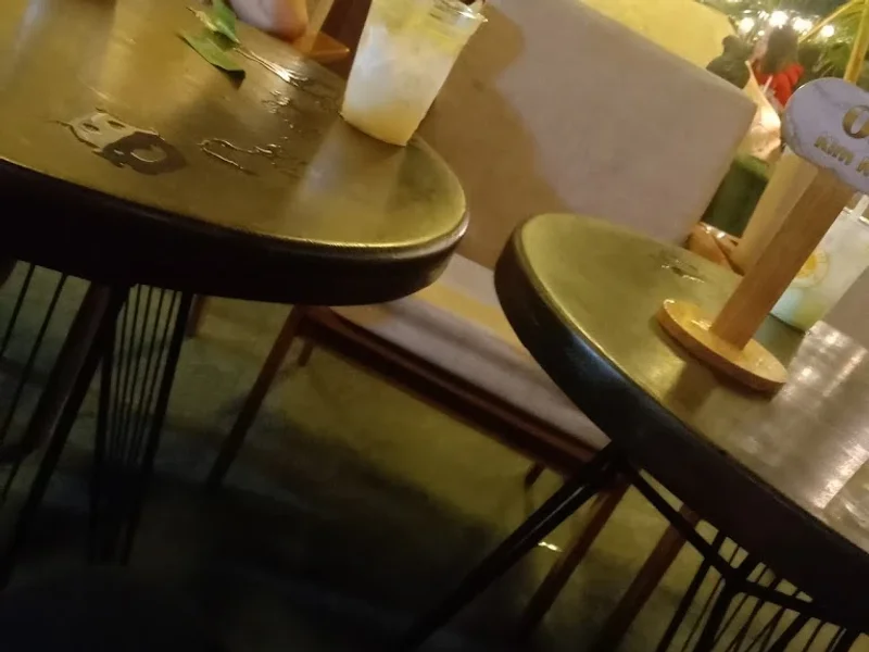 Kim Koi Coffee & Tea