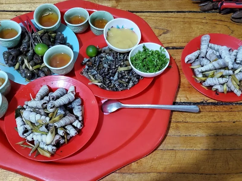 Ốc Mén 12 Bến Ngự