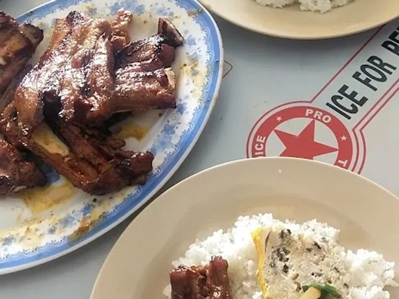 Cơm tấm Mũi Tàu