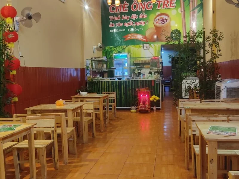 Quán Chè Ống Tre