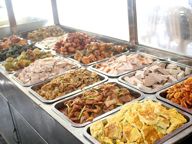 Quán cơm trưa Ngon Ba Đen