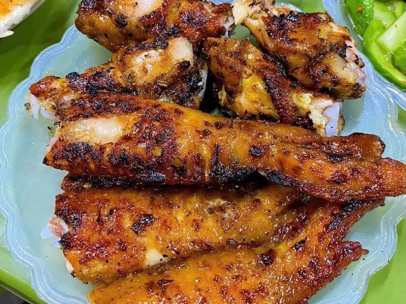 Tiệm Ăn Vặt Thị Sâu