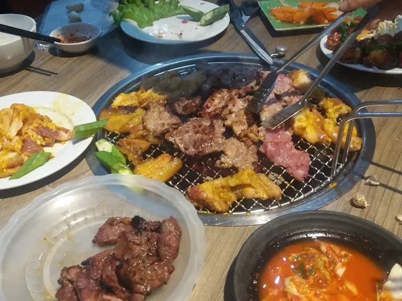 Lẩu & nướng bangkok