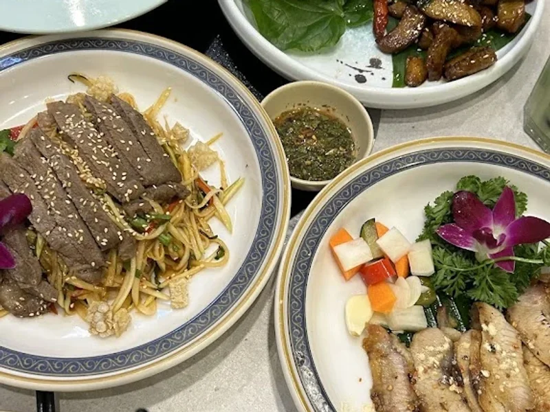 Khao & Nua - Thai Cuisine Aeon Mall