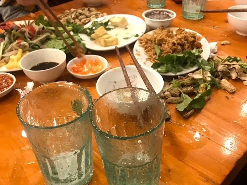 Nhà Hàng Bia Hơi - Lẩu Ánh Dung