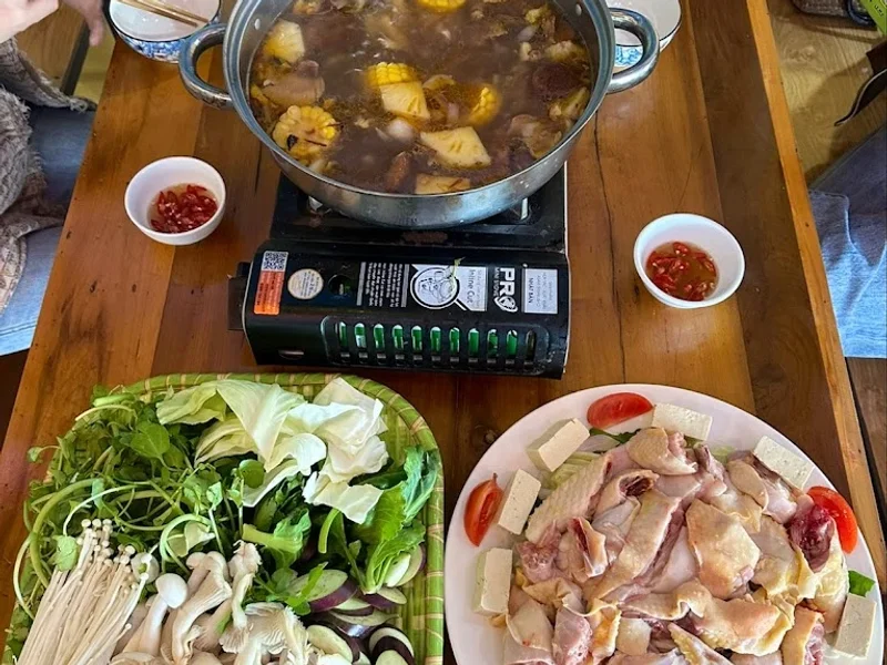 Phở Hà ( Đèn Lồng Quán)