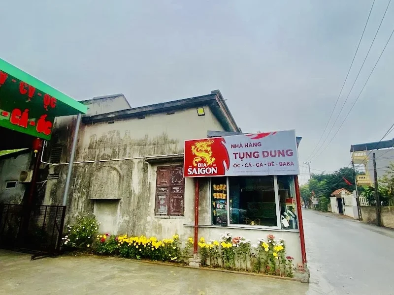 Nhà Hàng Tụng Dung