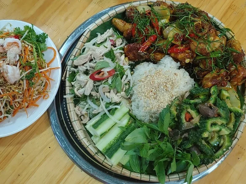 Nhà hàng Cây Xoài