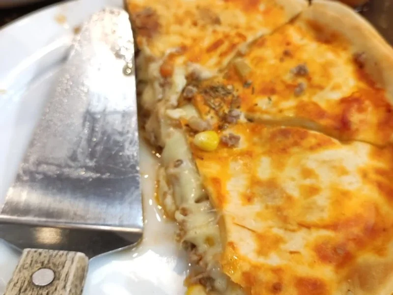 Bầu Pizza Bắc Giang