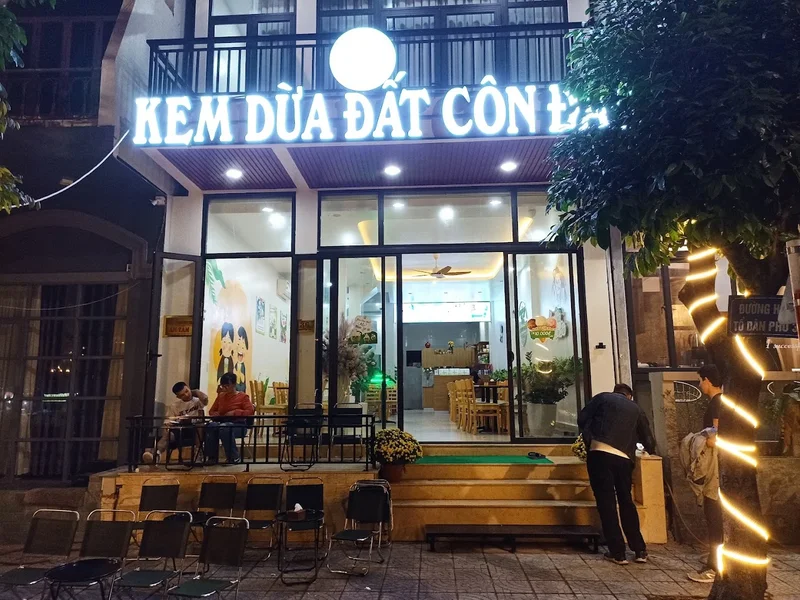Kem Dừa Đất Côn Đảo - Chè Trần Quảng Bình (Đặc sản)