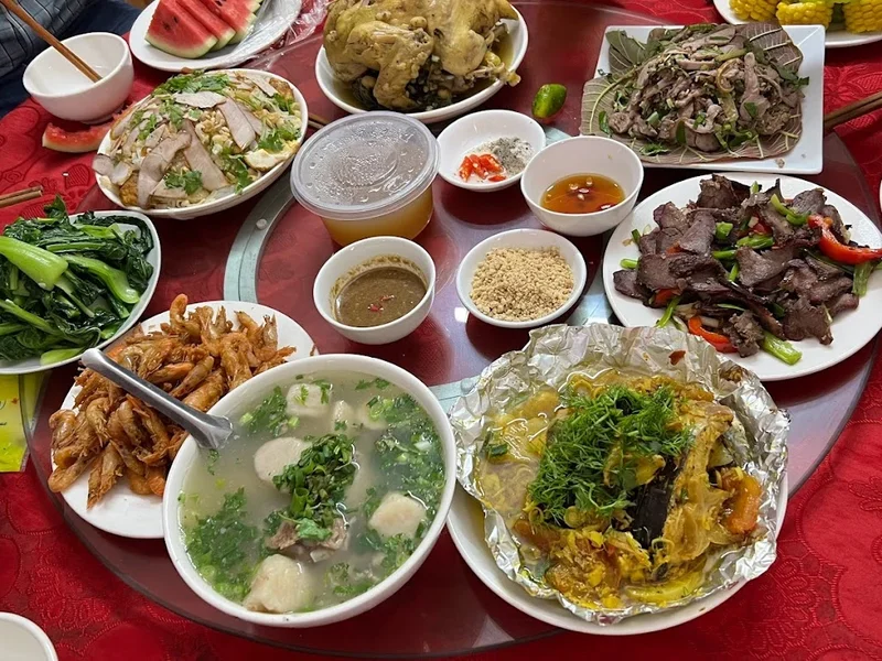 Nhà Hàng Toàn Vinh