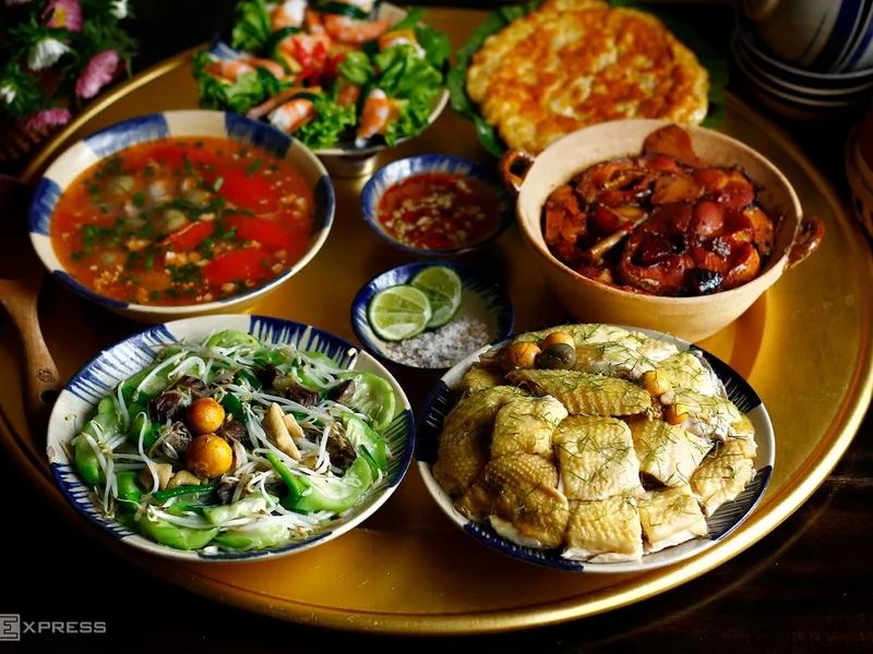 CƠM NGON XUÂN PHƯỢNG