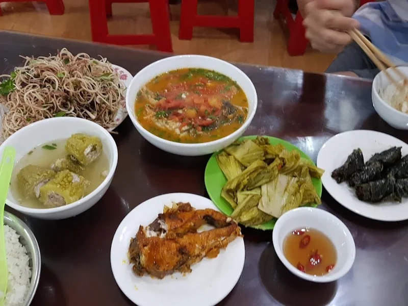 Nhà Hàng Cơm Vân Anh