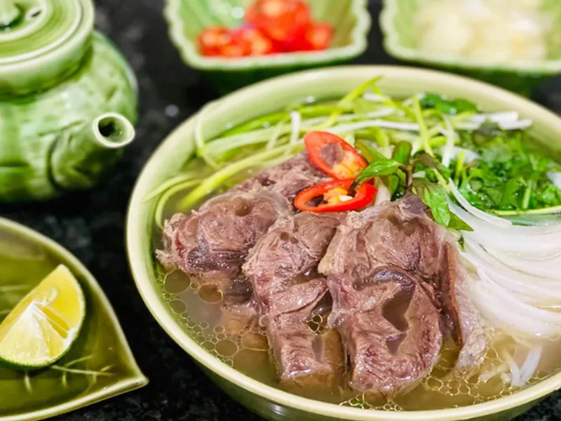 Cháo Lòng-Bún phở-Sốt vang THỦY LIÊN