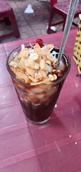 Đặc Sản Chè Bà Năm